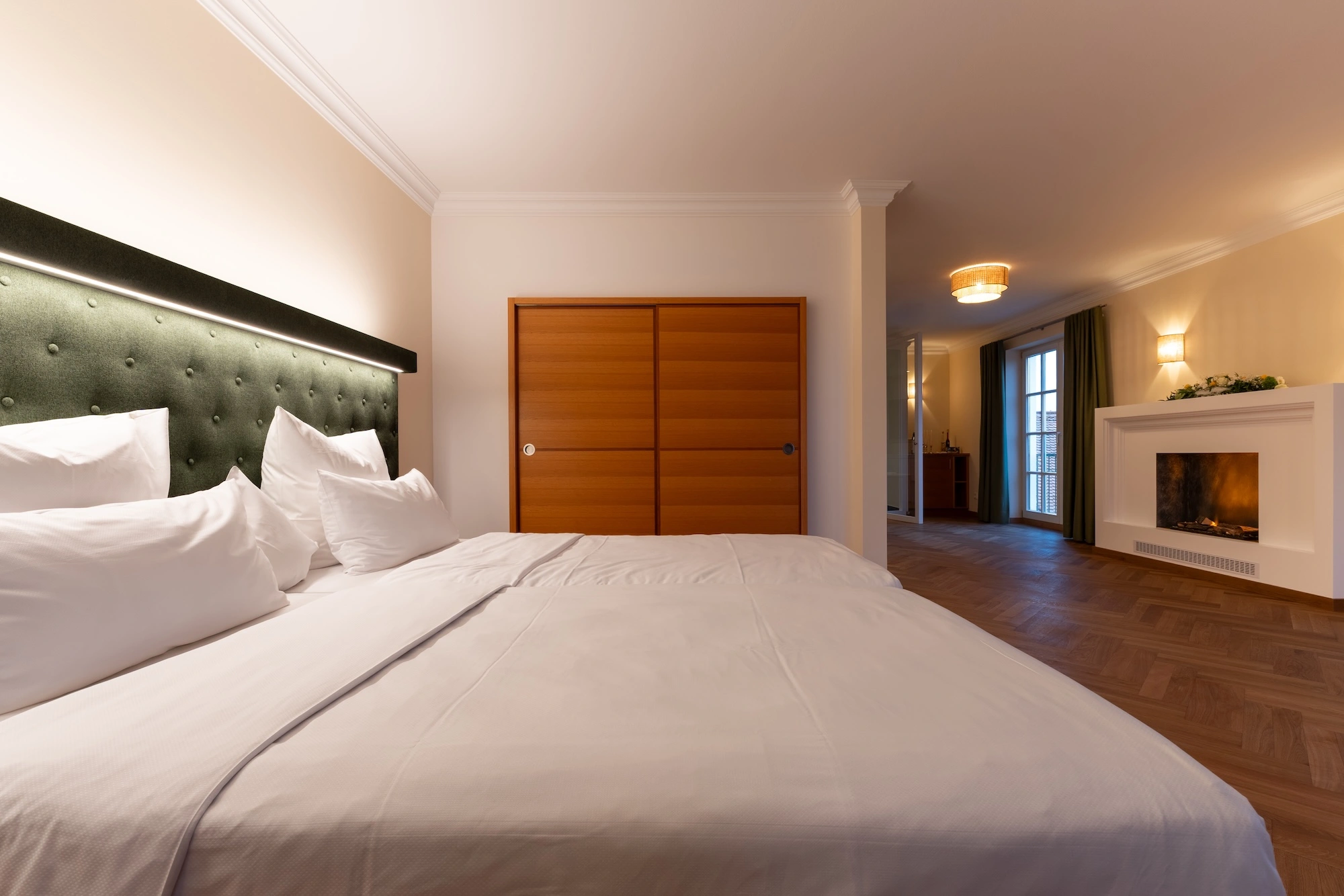 Suite Room